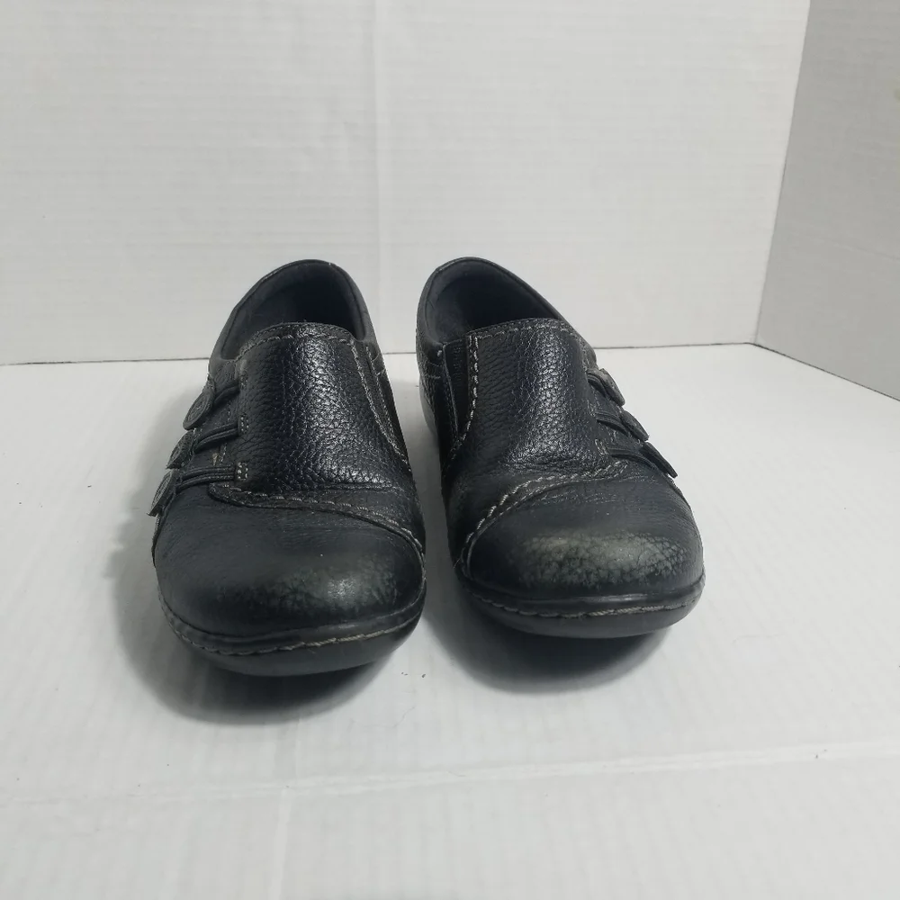 CLARKS COLLECTION WOMEN'S LOAFERS SIZE 7